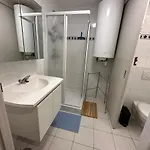 Met Priveparking 公寓 *