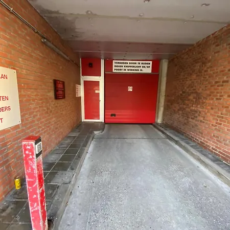 Met Priveparking Appartement *